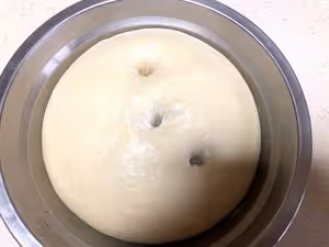 烤腸小麵包