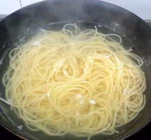 中式炒意面
