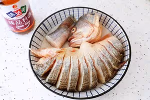 孔雀開屏鱸魚