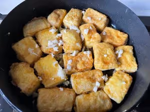 外酥里嫩❗️簡單下飯脆皮豆腐，饞哭隔壁小孩