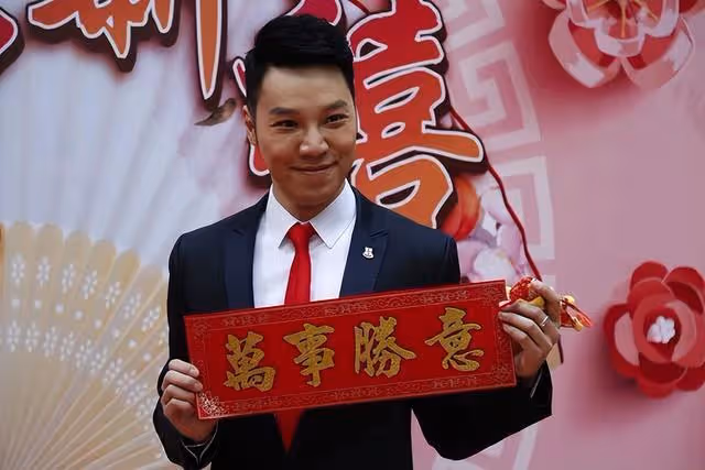 仍有戲癮！香港知名富二代曝有興趣拍同性戀人劇，因年齡大感尷尬