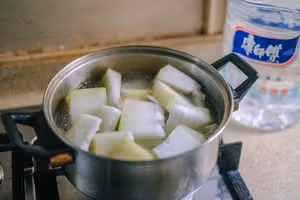 鮮美冬瓜排骨湯