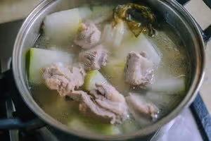 鮮美冬瓜排骨湯