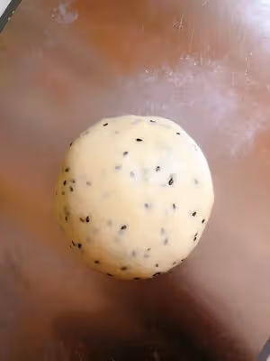 圓鼓鼓的肉鬆麻薯