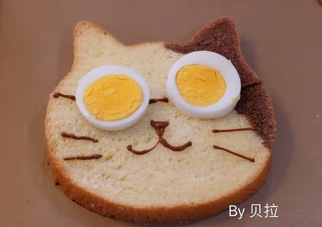 小美百變小貓咪吐司，早餐常備款