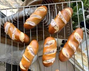 無油無糖低卡鹼水麵包結（紅豆、芋泥全麥原味）pretzel 健身可