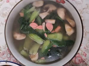 鮮蘑菇青菜湯