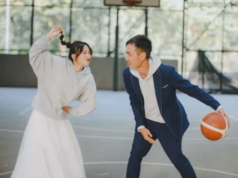 恭喜！女星收一桌金器月底出嫁，拍戲收入低靠大11歲男友養：感激另一半力挺追夢