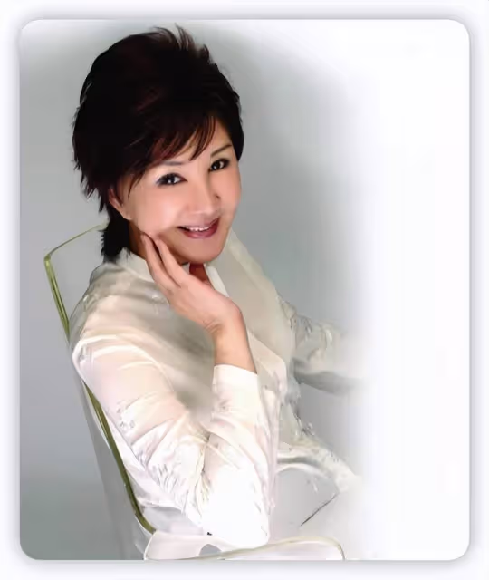 80歲金鐘視後「睡夢中安詳辭世」享壽80歲！前一天還神志清醒，晚年漸凍癥無法自理，敢愛敢恨「3婚生4子」