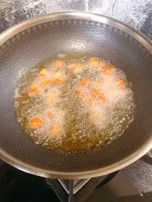 雙椒雞脆骨（掌中寶）