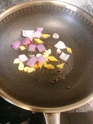雙椒雞脆骨（掌中寶）