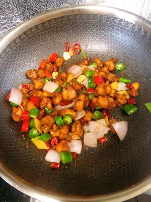 雙椒雞脆骨（掌中寶）