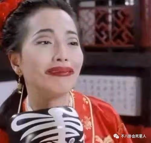 看完周星馳的「片場照片」，就能明白「為什麼明星都不願跟他合作？」
