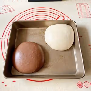 雙倍快樂的「巧克力雙色吐司」