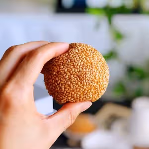 糯嘰嘰的秋冬甜品南瓜麻球（麻團），無需油炸也能外皮酥脆香甜軟糯
