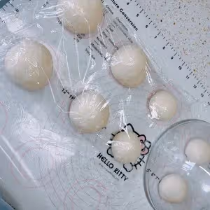 金燦燦的芝士蒜香法式軟麵包，香迷糊了！🥖🥖