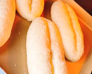 金燦燦的芝士蒜香法式軟麵包，香迷糊了！🥖🥖