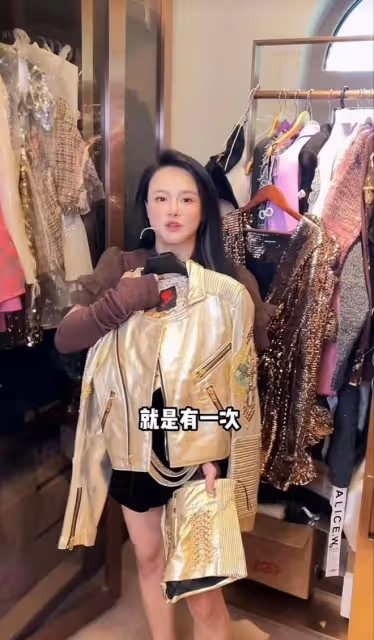 冉瑩穎大方曬珍藏衣物，數量太多擠滿整個房間，自曝常買79元上衣