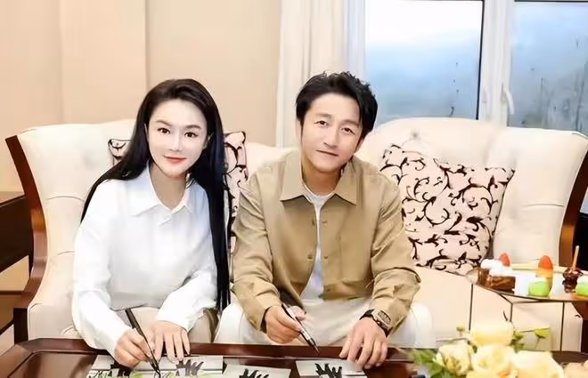 冉瑩穎大方曬珍藏衣物，數量太多擠滿整個房間，自曝常買79元上衣