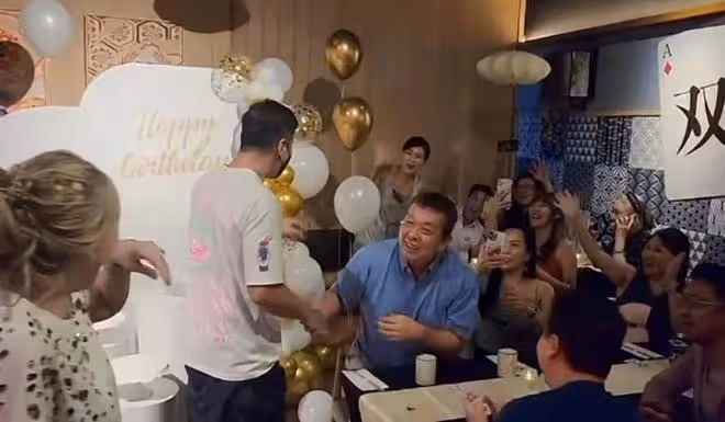 李南星慶58歲生日排場大！帥氣依舊身形健碩，眾星驚喜現身道賀