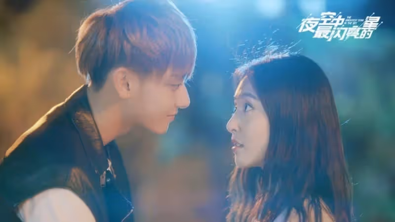 吳倩合作8位男星CP感！《冰糖》搭張新成&《追光者》搭羅雲熙，CP感不輸前夫張雨劍