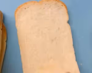 中筋麵粉做的細膩綿軟三明治白麵包