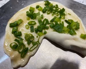 蔥香味十足的蔥花餅