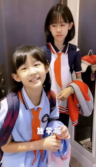 陸毅倆女兒曬變裝秀！驚艷如雙胞胎，豪宅內景曝光堆滿車模手辦
