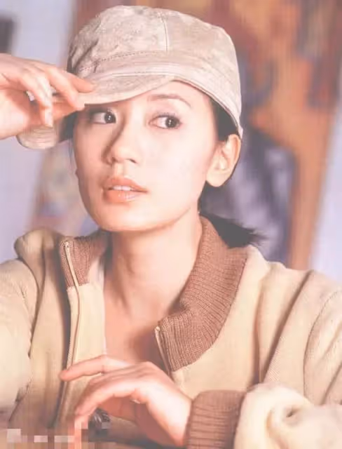 花10年時間忘記前夫，失婚後帶女兒改嫁修杰楷，直言：如果有來生，我還要嫁給他