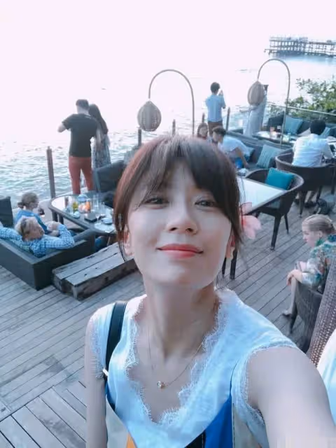 花10年時間忘記前夫，失婚後帶女兒改嫁修杰楷，直言：如果有來生，我還要嫁給他