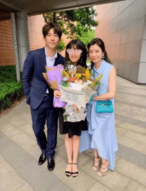 花10年時間忘記前夫，失婚後帶女兒改嫁修杰楷，直言：如果有來生，我還要嫁給他
