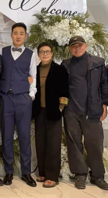 馬思純媽媽罕見露面 五官神似親妹妹蔣雯麗