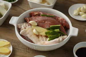 蘿蔔蹄筋牛腩煲
