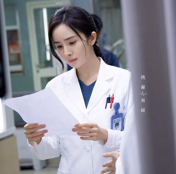 楊冪許凱吻出火　《愛的二八定律》撤完再剪...劇迷怒吼！