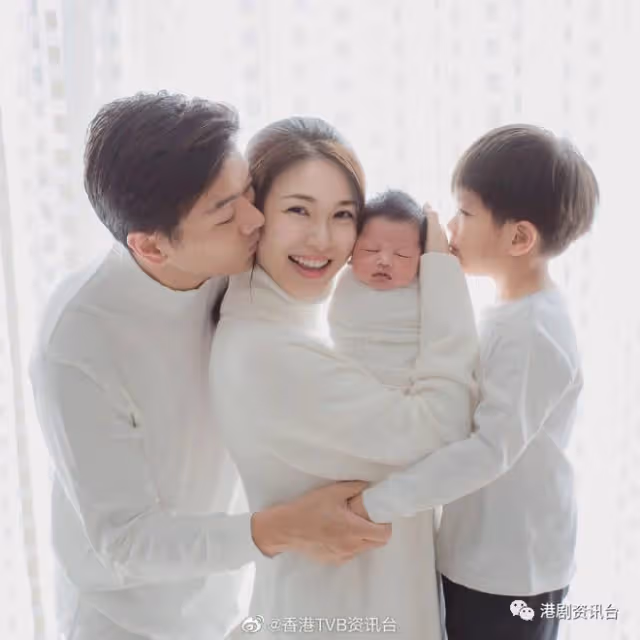 黎諾懿結婚8周年曬夫妻合照！老婆身家豐厚住何文田過億複式豪宅