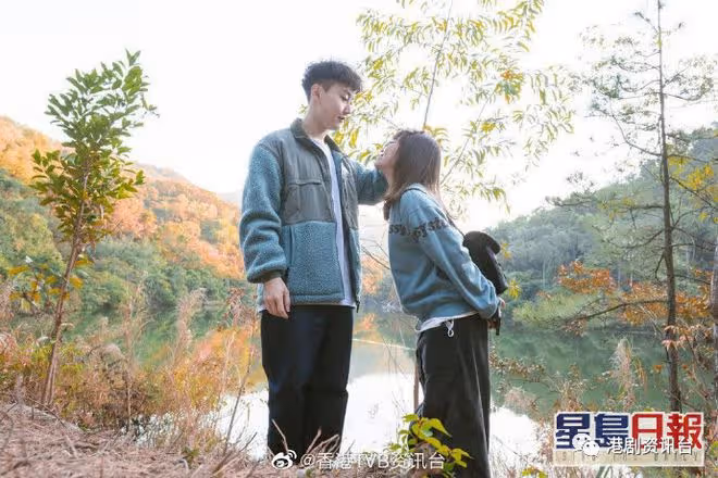 「殭屍仔況復生」與妻相識11周年重遊結婚地！網民：唔敢想像你已經33歲