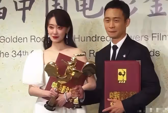 從任人欺凌到金雞獎主持，她5天拿到頂奢的背後是15年的忍辱負重