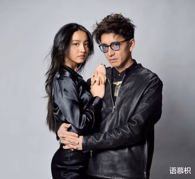 木村拓哉50歲了！兩女兒發美照搶著示愛，光希黑色套裝比爸爸還帥