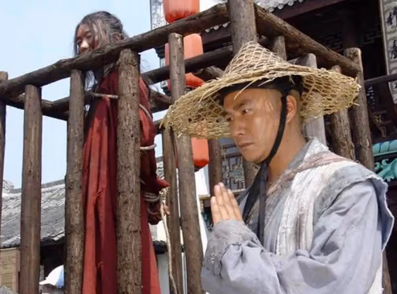 朱元璋去拜佛,問方丈:朕要跪下嗎?方丈用8個字救了全寺人