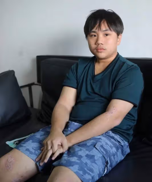 童星小小彬復出,16歲長大可愛不再,與爸爸小彬彬罕見同框,網友直呼:認不出