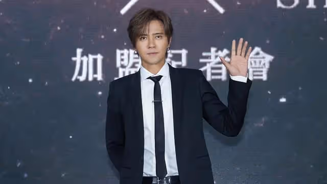 演唱會慘摔被指自導自演　羅志祥曬視頻否認