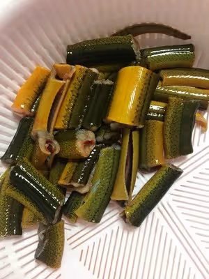 超級好吃的臘肉黃鱔燉老黃瓜
