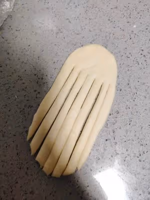 玉米油版毛毛蟲小麵包