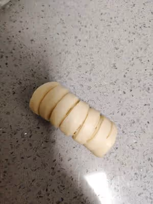 玉米油版毛毛蟲小麵包