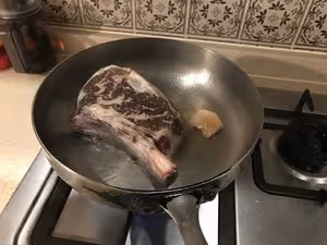 乾式熟成牛排 Dry-aged Steak