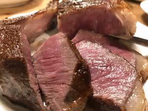 乾式熟成牛排 Dry-aged Steak