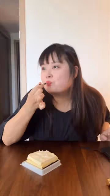 想參加相親節目！37歲TVB前搞笑女星未曾拍過拖，被誤認是同性戀