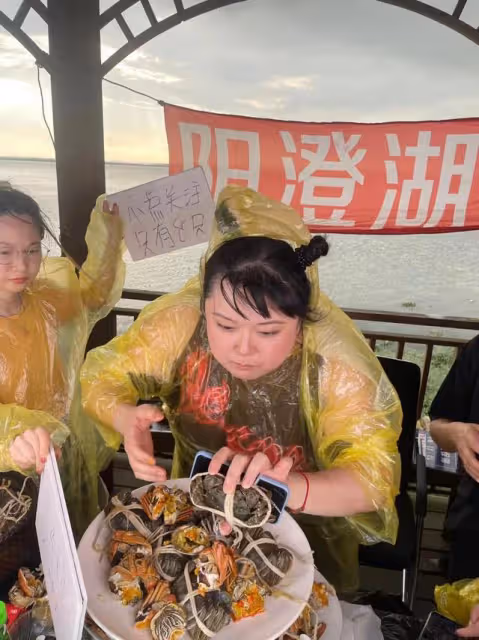 想參加相親節目！37歲TVB前搞笑女星未曾拍過拖，被誤認是同性戀