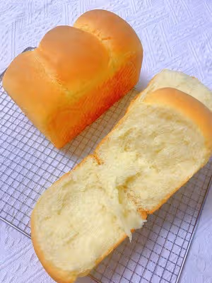 蜂蜜蛋黃軟吐司🍞又香又軟，爆發力超強