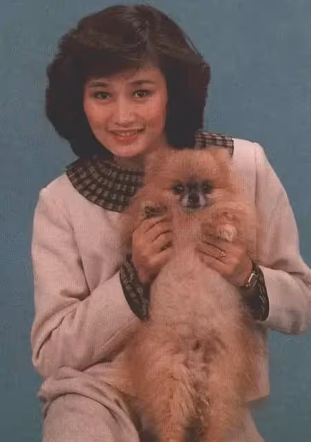 19歲憑一曲紅遍港台，一代玉女26歲巔峰被傳當小三毀前途，60歲在睡夢中離世